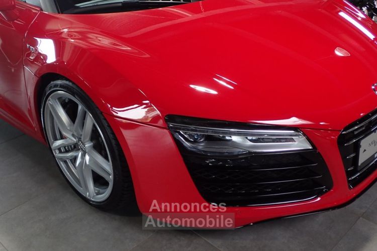 Audi R8 Spyder V10 525ch S tronic Caméra MAGNETICRIDE freins céramique B&O deuxième main Garantie 12 mois Suivi complet - <small></small> 90.000 € <small>TTC</small> - #11