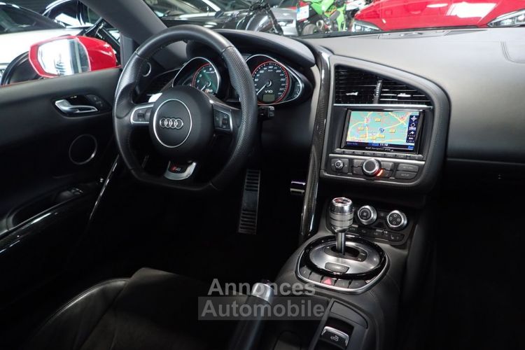 Audi R8 Spyder V10 525ch S tronic Caméra MAGNETICRIDE freins céramique B&O deuxième main Garantie 12 mois Suivi complet - <small></small> 90.000 € <small>TTC</small> - #14