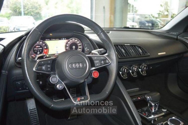 Audi R8 Spyder V10 5.2L 620 Performance B&O Carbon JA 20 Garantie 12 mois Prémium - <small></small> 141.990 € <small>TTC</small> - #18