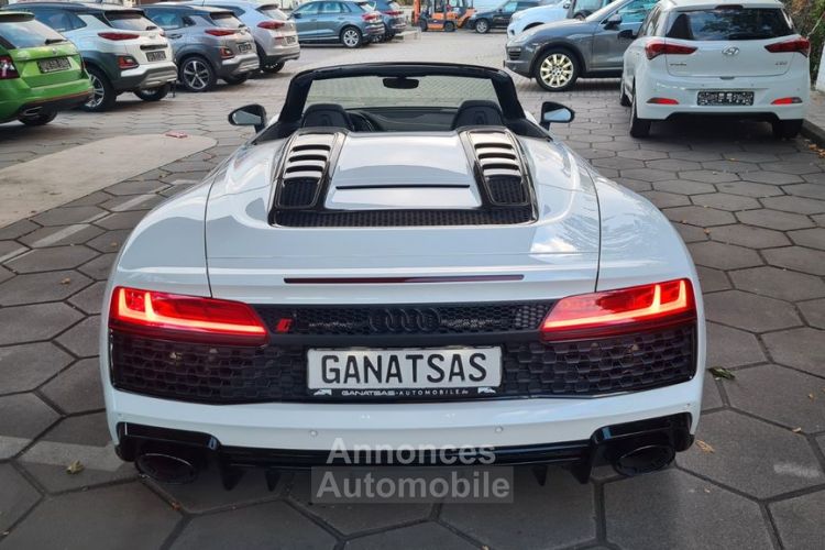 Audi R8 Spyder V10 5.2L RWD 540 Blanche B&O JA 20 Virtual*Camera*LED*GARANTIE AUDI 11/2024 - <small></small> 140.990 € <small></small> - #7