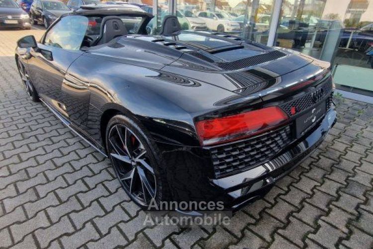 Audi R8 V10 5.2L RWD 540 Pack Full Black B&O JA 20  Garantie 12 mois Prémium - <small></small> 135.990 € <small></small> - #17