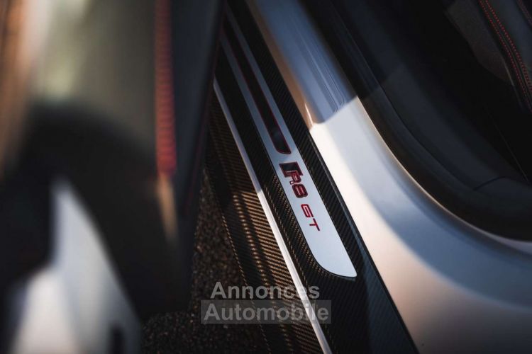Audi R8 V10 GT RWD Suzuka Grey Matte 1 of 333 - <small></small> 320.900 € <small>TTC</small> - #24
