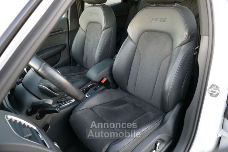Audi RS Q3 2.5 TFSI S-Tronic Quattro / TOIT PANO – BOSE - CAMERA – ATTELAGE – 1ère Main - Garantie 12 Mois - <small></small> 47.490 € <small>TTC</small> - #10