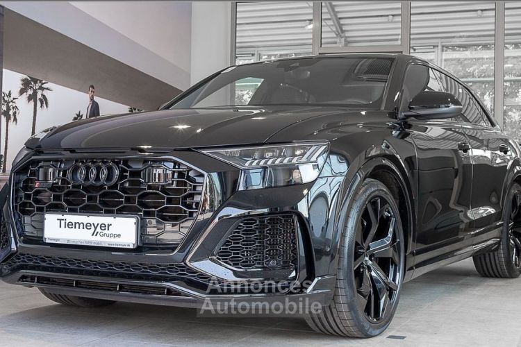 Audi RS Q8 black / Attelage / 23 / Garantie 12 mois - <small></small> 128.880 € <small></small> - #1