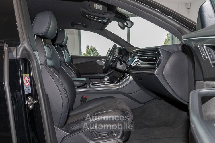 Audi RS Q8 black / Attelage / 23 / Garantie 12 mois - <small></small> 128.880 € <small></small> - #5