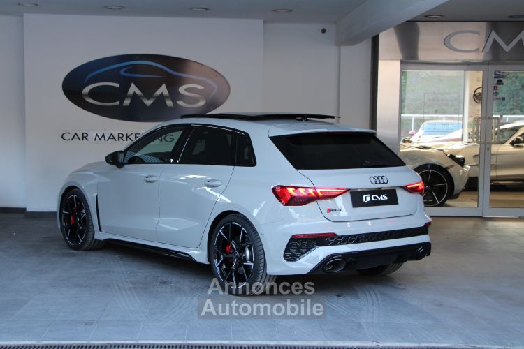 Audi RS3 2.5 TFSI 400 S Tronic 7 Quattro - <small>A partir de </small>1.290 EUR <small>/ mois</small> - #4