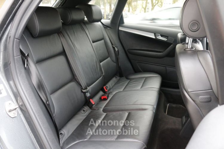 Audi RS3 Sportback (8P) 2.5 TFSI 340 Quattro S-TRONIC 7 (Carnet complet, Meplat, Rotor 19) - <small></small> 24.990 € <small>TTC</small> - #31