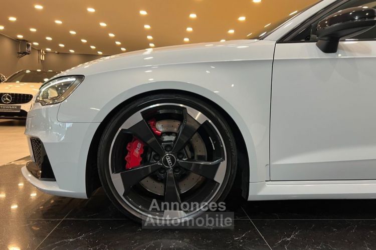 Audi RS3 Sportback / Toit pano / Garantie 12 mois - <small></small> 42.999 € <small>TTC</small> - #5