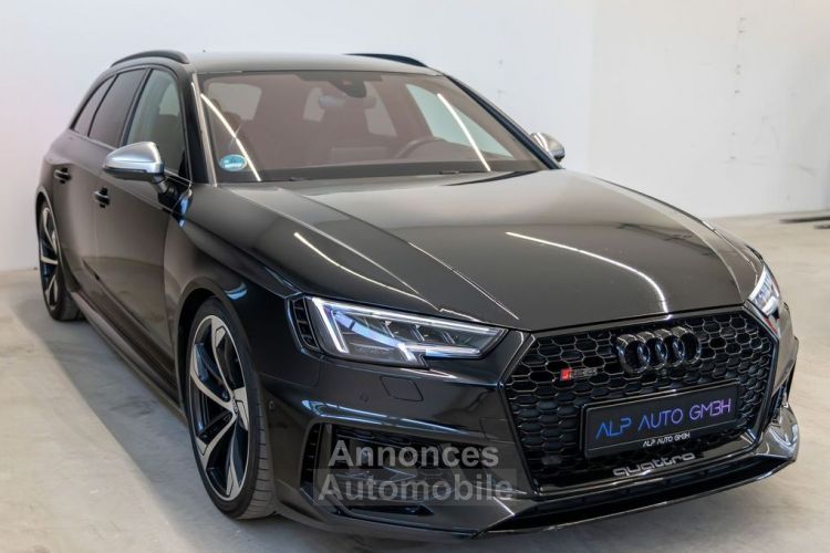 Audi RS4 2.9 TFSI  450 Q./MATRIX/ALLBLACK/ACC/HEAD UP / 360° / Garantie 12 mois Prémium - <small></small> 62.990 € <small>TTC</small> - #1