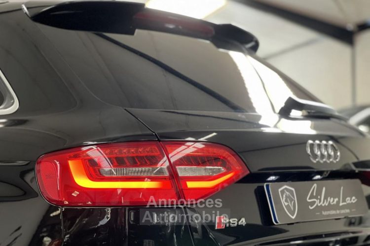 Audi RS4 AVANT QUATTRO 4.2 V8 450 S-tronic / CERAMIQUE / SIEGES F1 / HISTORIQUE DISPO - <small></small> 49.990 € <small>TTC</small> - #31
