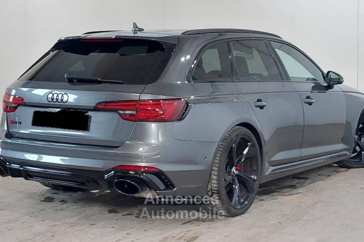 Audi RS4 AVANT Quattro J20 / PANO / B&O / ACC - <small></small> 57.550 € <small>TTC</small> - #4