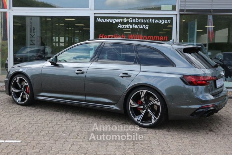 Audi RS4 V6 2.9 TFSI Avant 450 Quattro 1èreM Pack Carbon TOP B&O ACC Sièges chauffants et massants Affichage tête haute  Garantie 12 mois Prémium TVA Récup. - <small></small> 63.990 € <small></small> - #4