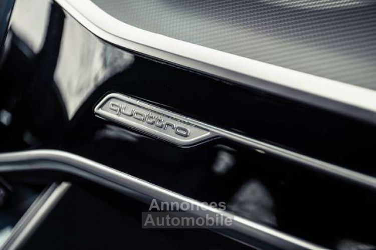 Audi RS6 QUATTRO - BELGIAN CAR - 1 OWNER - BI-COLOR - <small></small> 139.950 € <small>TTC</small> - #24