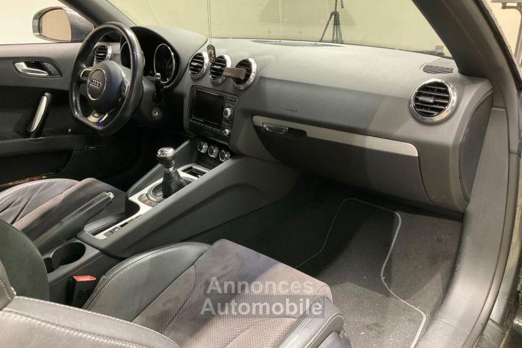 Audi TT 2.0 TFSI 211CV ROADSTER S-LINE / CABRIOLET / PACK SPORT / CRITAIR 1 / GTIE 12 MOIS / 13 CV - <small></small> 16.990 € <small>TTC</small> - #15