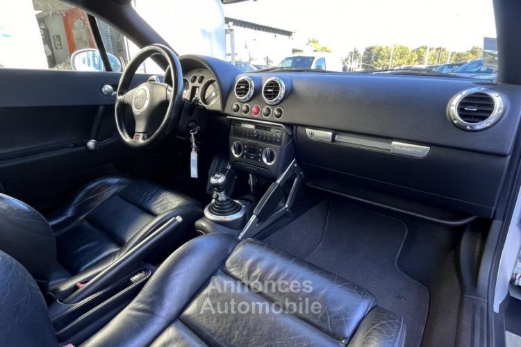 Audi TT Coupé Quattro 1.8i Tbo - 225  COUPE . - <small></small> 10.990 € <small>TTC</small> - #13