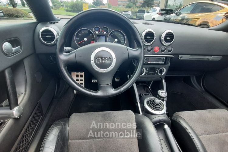 Audi TT Roadster 1.8 180CH - <small></small> 10.990 € <small>TTC</small> - #15