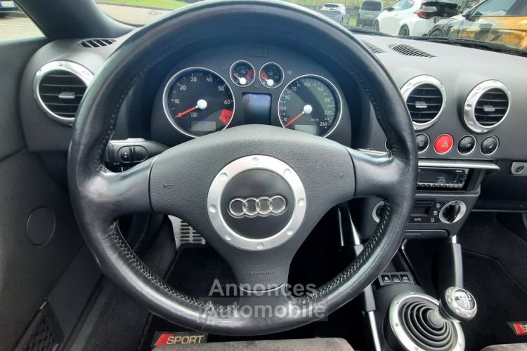 Audi TT Roadster 1.8 180CH - <small></small> 10.990 € <small>TTC</small> - #16