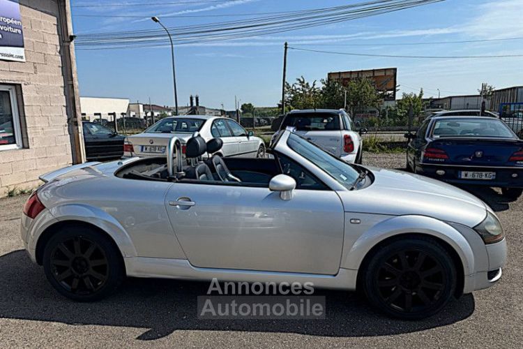 Audi TT Roadster 1.8 T 180CH TIPTRONIC - <small></small> 7.999 € <small>TTC</small> - #4