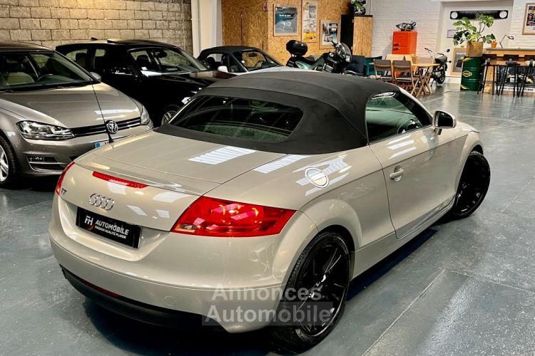 Audi TT Roadster S Line 2.0L TFSI 200 ch Carnet et historique complet État exceptionnel - <small></small> 12.980 € <small>TTC</small> - #4