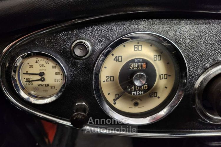 Austin Healey 3000 MK2 BJ7 - <small></small> 49.900 € <small>TTC</small> - #29