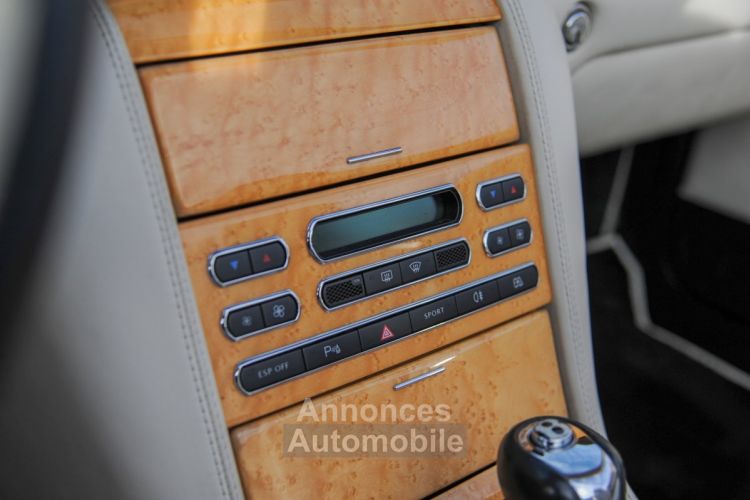 Bentley Azure Well Maintained - <small></small> 147.500 € <small>TTC</small> - #29