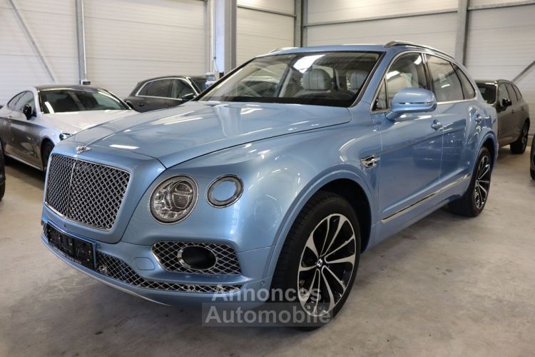 Bentley Bentayga 6.0 W12 608 ch 4WD First Edition ACC TOP 360° 1èreM Sièges AV,AR chauffants électriques , AV massants , Chauffants , Garantie 12 mois - <small></small> 145.590 € <small></small> - #1