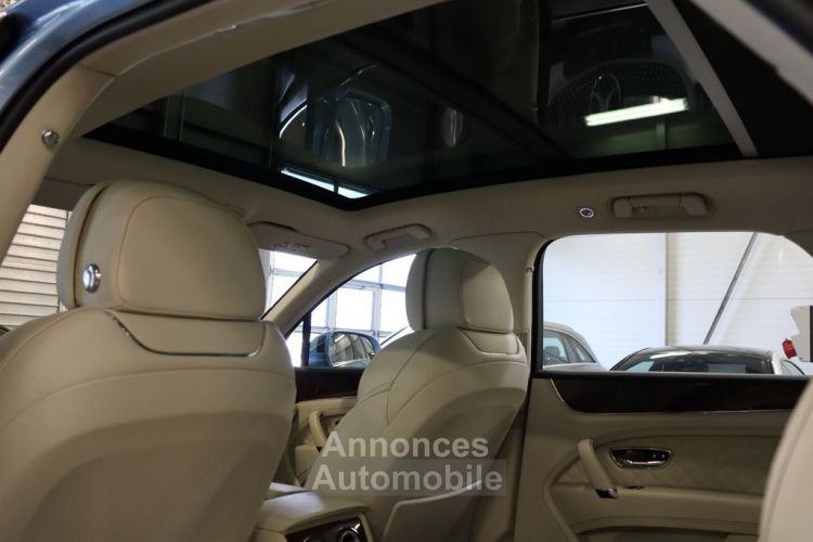 Bentley Bentayga 6.0 W12 608 ch 4WD First Edition ACC TOP 360° 1èreM Sièges AV,AR chauffants électriques , AV massants , Chauffants , Garantie 12 mois - <small></small> 145.590 € <small></small> - #10