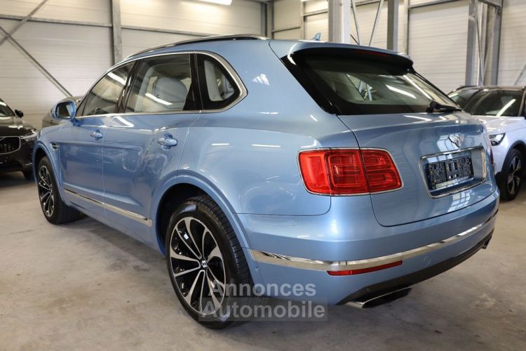 Bentley Bentayga 6.0 W12 608 ch 4WD First Edition ACC TOP 360° 1èreM Sièges AV,AR chauffants électriques , AV massants , Chauffants , Garantie 12 mois - <small></small> 145.590 € <small></small> - #19