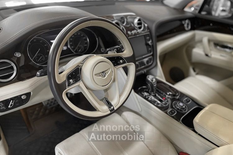 Bentley Bentayga Bentley Bentayga 5.0 W12 608 – PREMIERE MAIN - <small></small> 125.000 € <small>TTC</small> - #24