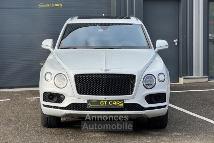 Bentley Bentayga Bentley Bentayga V8 - LOA 1634 Euros Par Mois - Toit Ouvrant Panoramique - Jantes 22 - Blanc Nacré - <small></small> 159.990 € <small>TTC</small> - #2