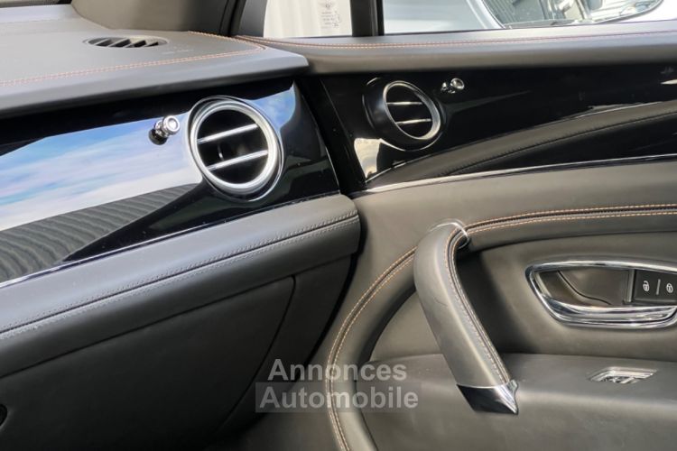 Bentley Bentayga Bentley Bentayga V8 - LOA 1634 Euros Par Mois - Toit Ouvrant Panoramique - Jantes 22 - Blanc Nacré - <small></small> 159.990 € <small>TTC</small> - #8