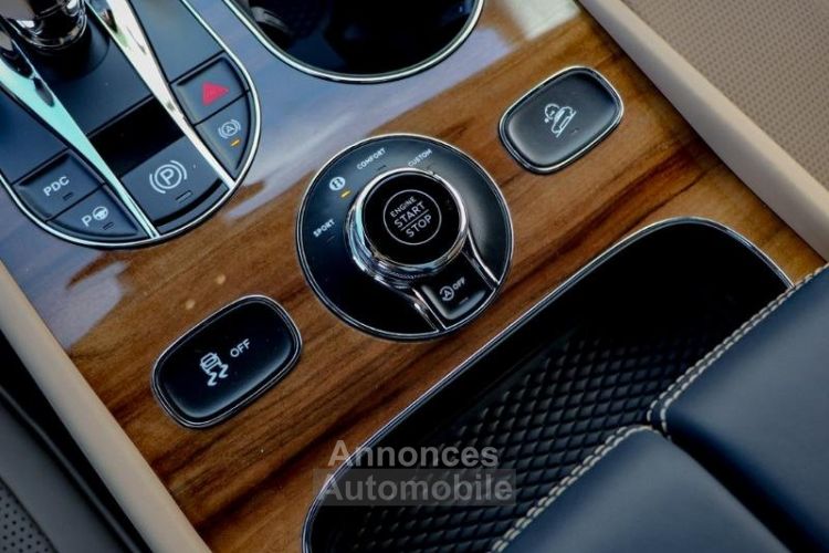 Bentley Bentayga EWB Azure 4.0 V8 550ch - <small></small> 318.000 € <small>TTC</small> - #18