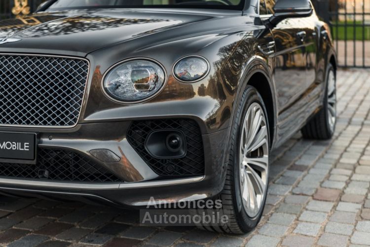 Bentley Bentayga V6 Hybrid *Odyssean Edition 1 of 70* - <small></small> 259.900 € <small>TTC</small> - #40