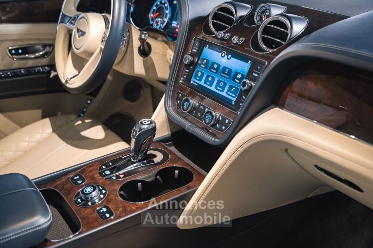 Bentley Bentayga W12 6.0 608 - <small>A partir de </small>1.660 EUR <small>/ mois</small> - #41