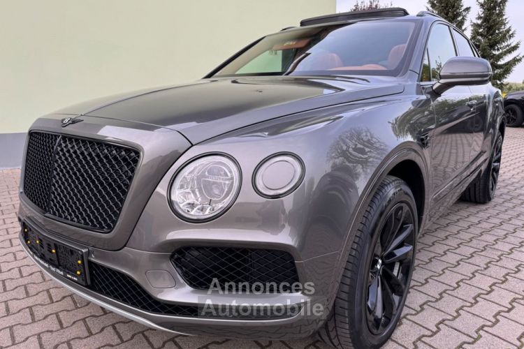 Bentley Bentayga W12 6.0 608 ch / TOP / Attelage Pivotant / Volant chauffant /Caméra 360° /Ventilation Des Sièges et massants  / Garantie 12 Mois Prémium - <small></small> 125.990 € <small></small> - #2