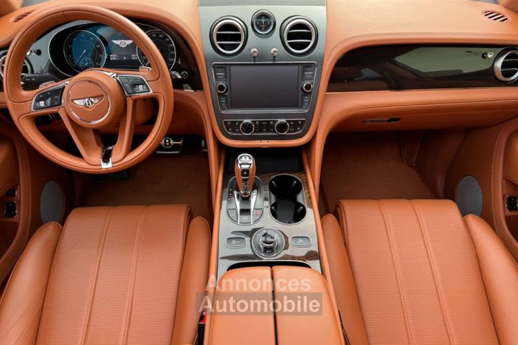 Bentley Bentayga W12 6.0 608 ch / TOP / Attelage Pivotant / Volant chauffant /Caméra 360° /Ventilation Des Sièges et massants  / Garantie 12 Mois Prémium - <small></small> 125.990 € <small></small> - #11