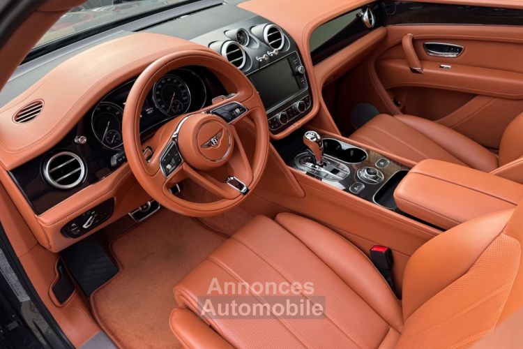 Bentley Bentayga W12 6.0 608 ch / TOP / Attelage Pivotant / Volant chauffant /Caméra 360° /Ventilation Des Sièges et massants  / Garantie 12 Mois Prémium - <small></small> 125.990 € <small></small> - #18