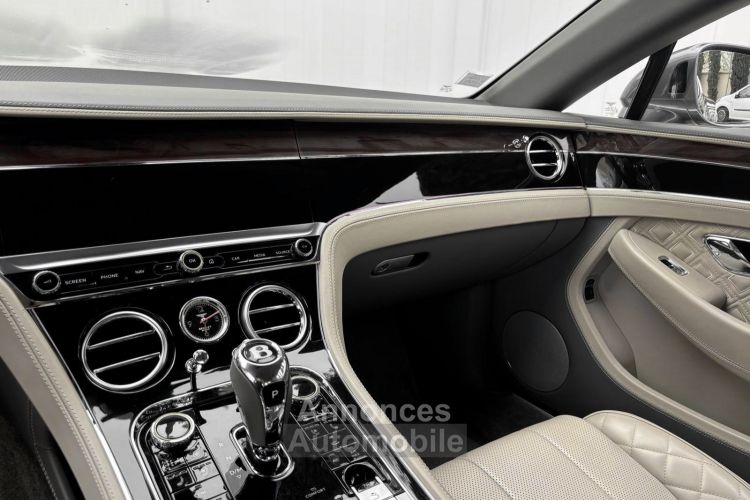 Bentley Continental GT Bentley Continental GT PACK MULLINER W12 6.0 635 CH – ECOTAXE PAYEE - <small></small> 184.900 € <small>TTC</small> - #28