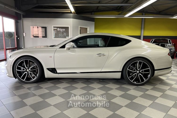 Bentley Continental GT Continental GT W12 635 Mulliner 1èreM 360° Massage ventilation Garantie BENTLEY 11/2024 Recond. TVA Récup. - <small></small> 229.000 € <small></small> - #2