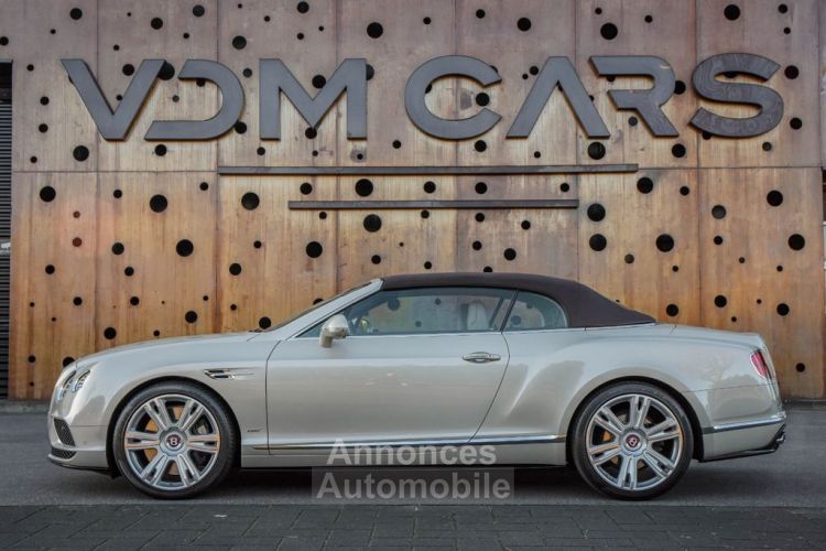 Bentley Continental GTC 4.0 V8 S 528 Ch 4WD*ACC *JA20* 1èreM* MULLINER*MASSAGE* Sièges Chauffants Massants Ventilés * Garantie 12 Mois Prémium - <small></small> 145.590 € <small>TTC</small> - #9