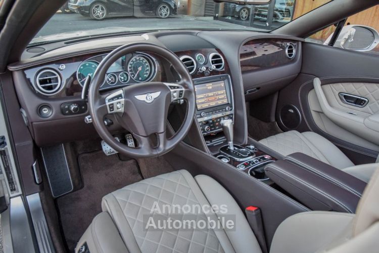 Bentley Continental GTC 4.0 V8 S 528 Ch 4WD*ACC *JA20* 1èreM* MULLINER*MASSAGE* Sièges Chauffants Massants Ventilés * Garantie 12 Mois Prémium - <small></small> 145.590 € <small>TTC</small> - #22