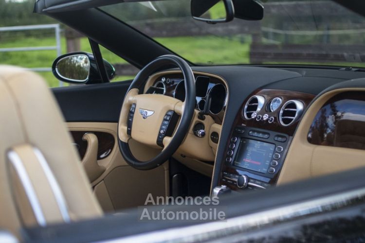 Bentley Continental GTC 6.0 W12 - <small></small> 69.900 € <small>TTC</small> - #25