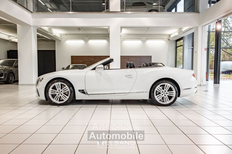 Bentley Continental GTC Continental GTC W12 635 CENTENARY GARANTIE BENTLEY 05/2024 Reconductible MASSAGE - <small></small> 226.990 € <small>TTC</small> - #15