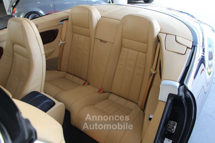 Bentley Continental GTC GTC W12 - <small>A partir de </small>690 EUR <small>/ mois</small> - #8