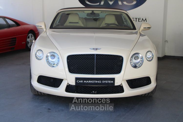 Bentley Continental GTC V8 4.0 507 Ch - <small>A partir de </small>990 EUR <small>/ mois</small> - #2