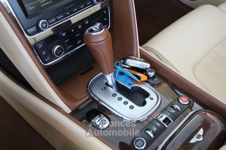 Bentley Continental GTC V8 4.0 507 Ch - <small>A partir de </small>990 EUR <small>/ mois</small> - #16