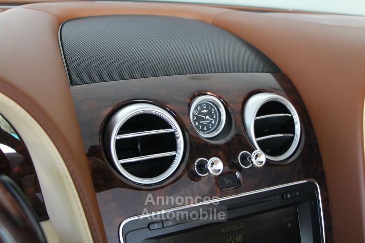 Bentley Continental GTC V8 4.0 507 Ch - <small>A partir de </small>990 EUR <small>/ mois</small> - #19