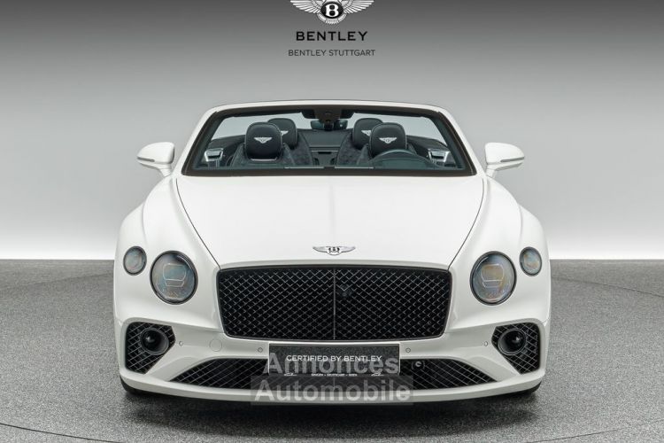 Bentley Continental GTC V8 4.0 S 549 BLACKLINE Mulliner B&O 1èreM Entretien Certified by Bentley, Blanc Glacier Sièges Massants Et Ventilés Garantie 12 Mois Prémium - <small></small> 224.990 € <small></small> - #24