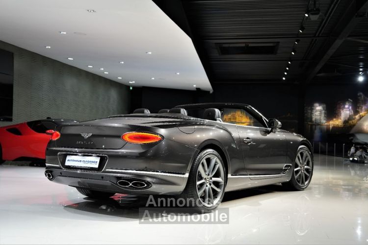 Bentley Continental GTC V8 4.0 S 549 MULLINER B&O Caméra Entretien Bentley Gris Métallisé Sièges Massants Et Ventilés Garantie 12 Mois Prémium - <small></small> 201.990 € <small>TTC</small> - #8