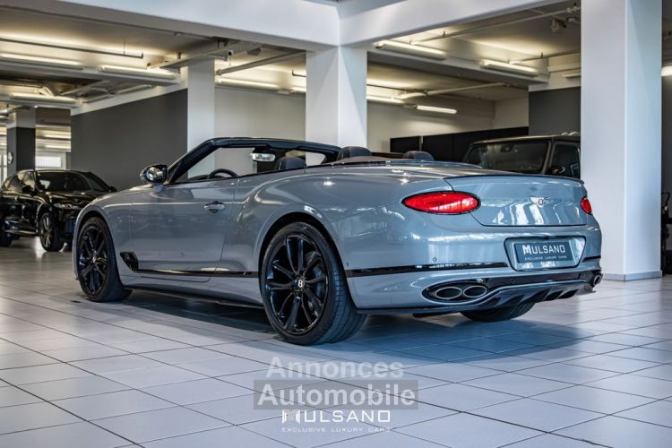 Bentley Continental GTC W12 6.0 635  AKRAPOVIC STARTECH CARBON MULLINER 360° B&O Entretien Bentley  Sièges Massants Et Ventilés Garantie 12 Mois Prémium - <small></small> 227.990 € <small>TTC</small> - #3